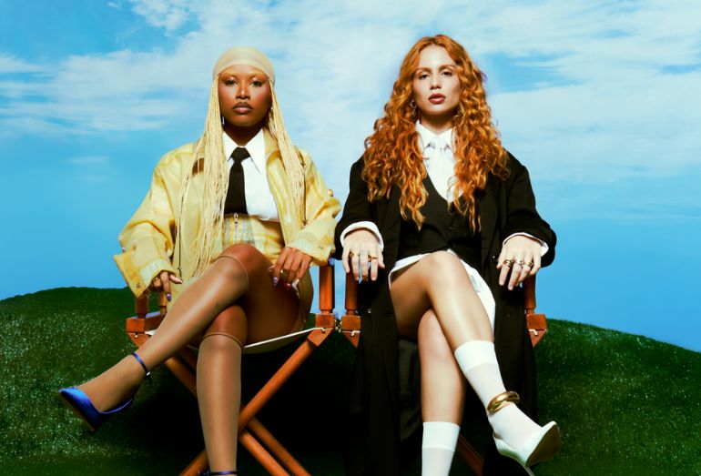 Carol Biazin lança single em parceria com Ebony
